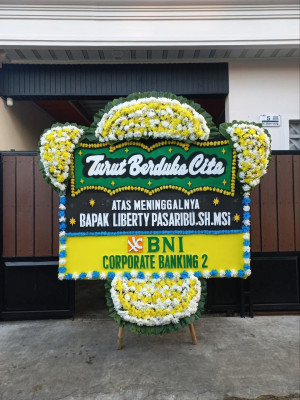 Papan Bunga Duka di Tirtorahayu