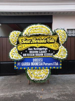 Papan Bunga Duka di Tirtorahayu